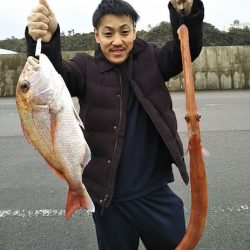 康仁丸・ジギング釣り果